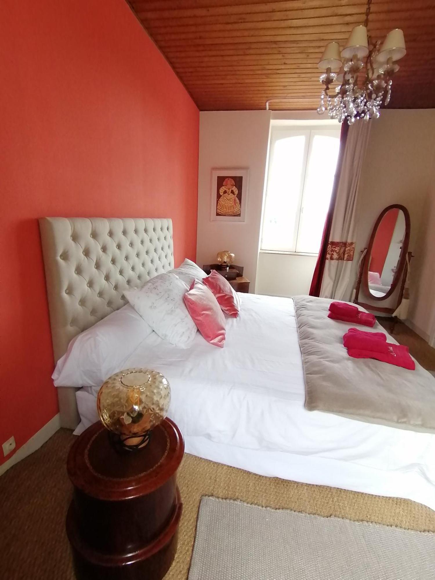 La Tocade Del Arte - Dinan Bed & Breakfast Lanvallay Room photo